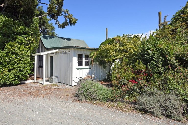 Photo of property in 276 Whakarewa Street, Motueka, 7196