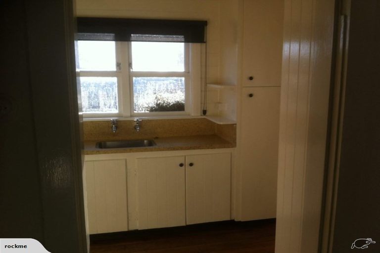 Photo of property in 12 Guyton Street, Whanganui, 4500