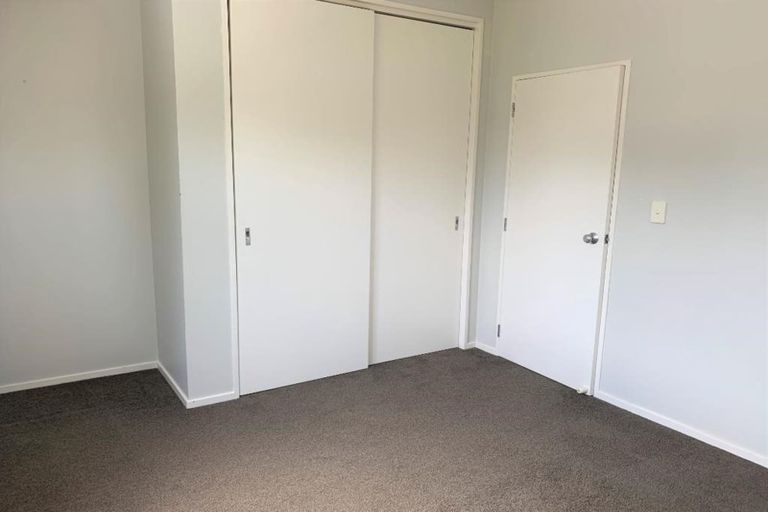 Photo of property in 53 Daniels Road, Redwood, Christchurch, 8051