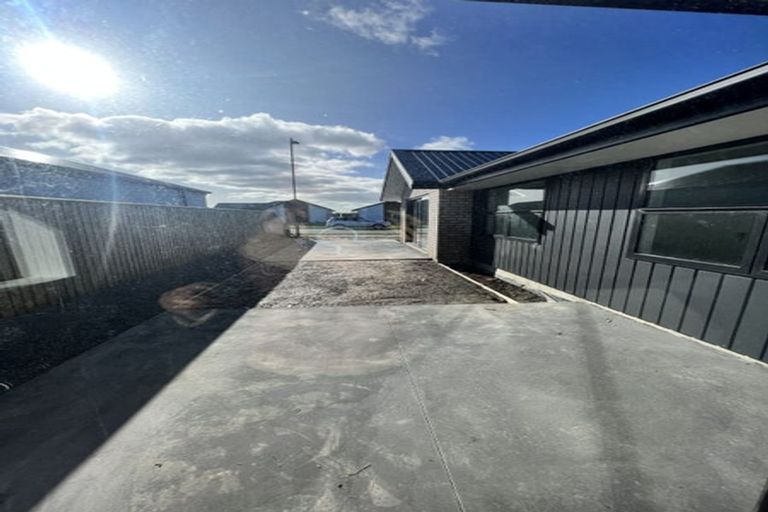 Photo of property in 58 Whitburn Avenue, Halswell, Christchurch, 8025