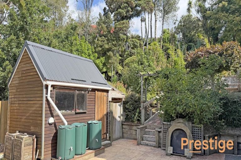 Photo of property in 29 Holyoake Place, Chatswood, Auckland, 0626