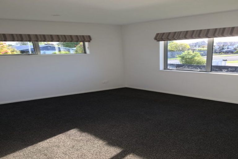 Photo of property in 51 Niven Street, Avondale, Christchurch, 8061