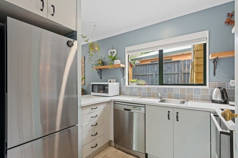 Photo of property in 35b Henderson Crescent, Parkvale, Tauranga, 3112