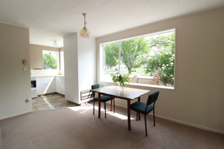 Photo of property in 121 Great North Road, Winton, 9720