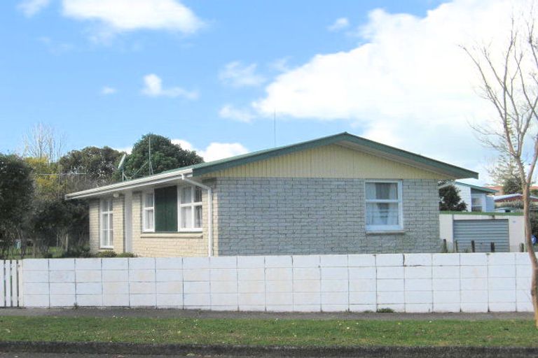 Photo of property in 15 Avon Street, Tikipunga, Whangarei, 0112