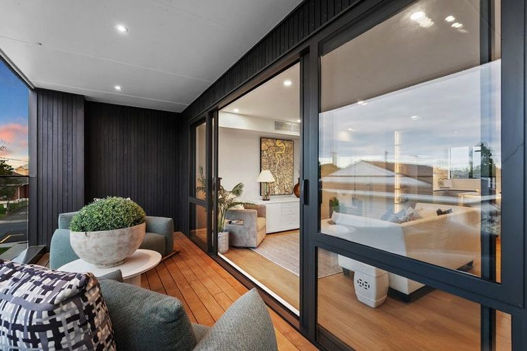 Photo of property in 13b Dominion Street, Takapuna, Auckland, 0622