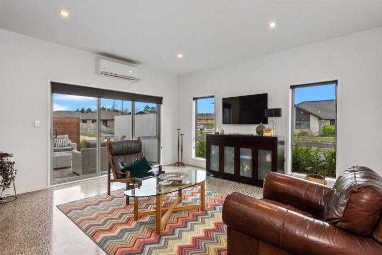 Photo of property in 2 Rigg Place, Flagstaff, Hamilton, 3210