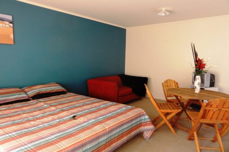 Photo of property in 35 Jones Crescent, Melville, Hamilton, 3206