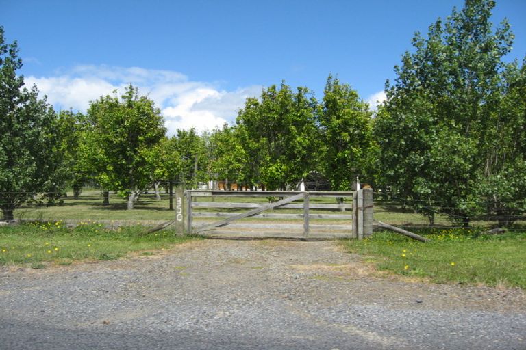 Photo of property in 350 Jesmond Road, Karaka, Drury, 2578