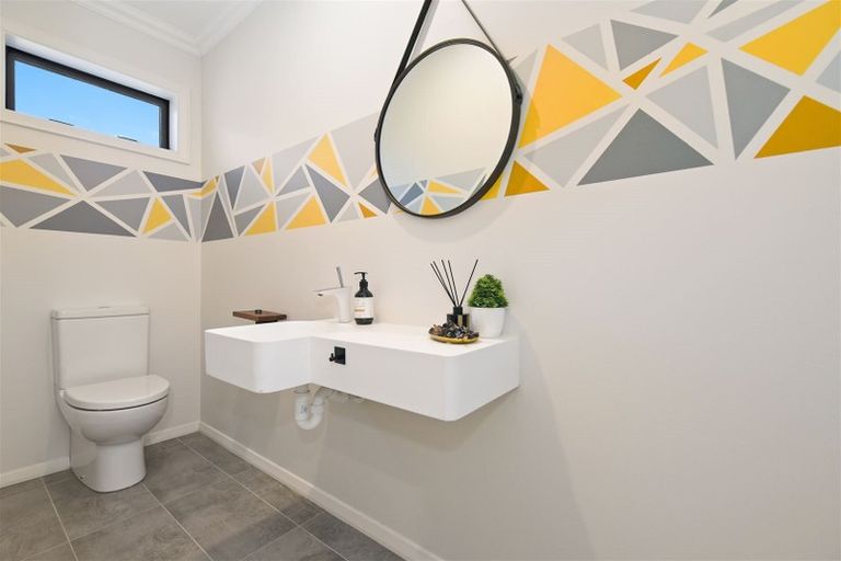 Photo of property in 15 Kemble Place, Flagstaff, Hamilton, 3210