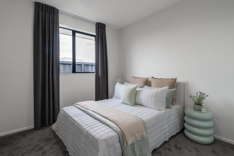 Photo of property in 18 Lovelock Avenue, Rolleston, 7615