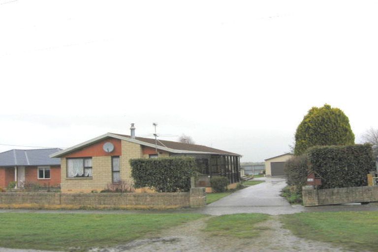 Photo of property in 122 Ferry Road, Edendale, 9825