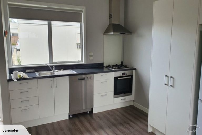 Photo of property in 5/32 Dr Taylor Terrace, Johnsonville, Wellington, 6037