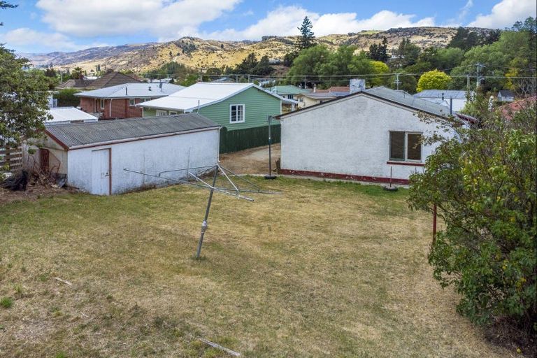 Photo of property in 15 Smith Street, Roxburgh, 9500