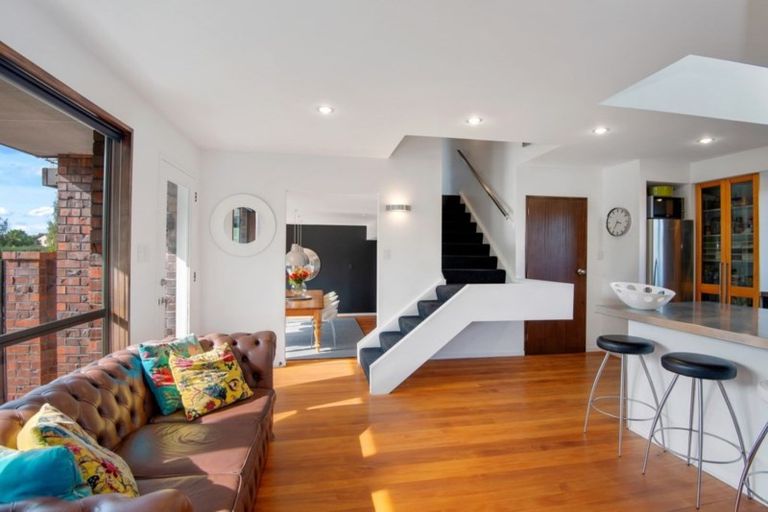 Photo of property in 58 Lake Terrace Road, Burwood, Christchurch, 8061