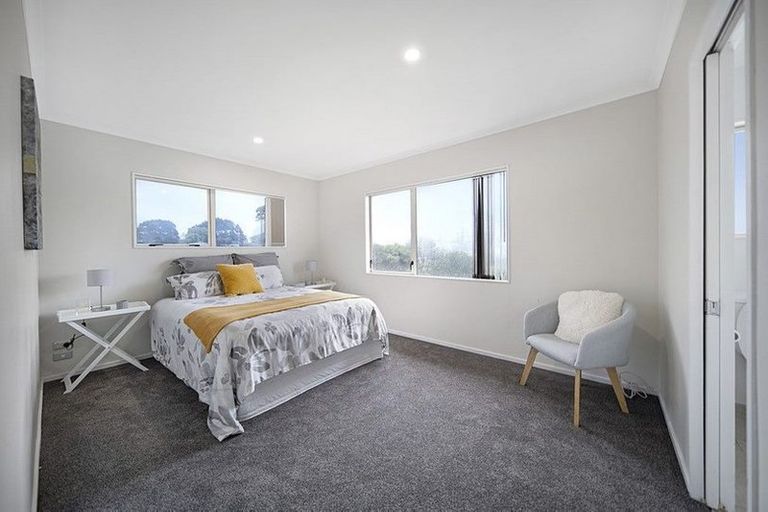 Photo of property in 39 Jadewynn Drive, Massey, Auckland, 0614