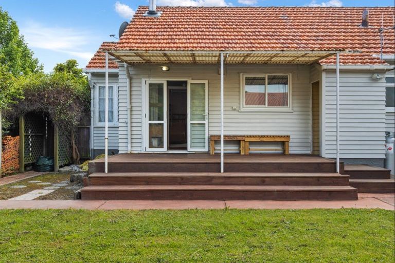 Photo of property in 27 Rutherford Road, Marewa, Napier, 4110