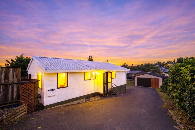 Photo of property in 26a Hamblyn Crescent, Nawton, Hamilton, 3200