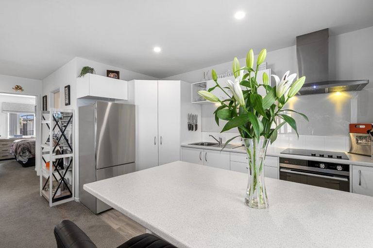 Photo of property in 11 Kamahi Crescent, Papamoa Beach, Papamoa, 3118