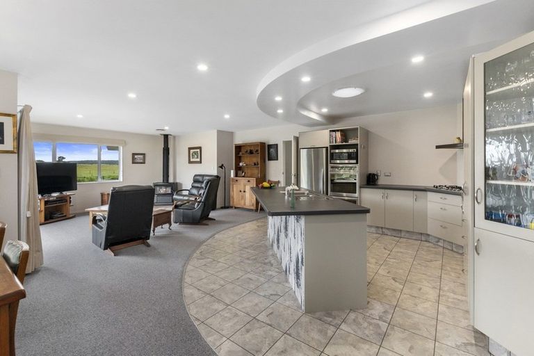 Photo of property in 485 Waitarere Beach Road, Waitarere, Levin, 5574