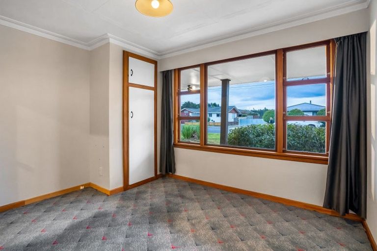 Photo of property in 71 Albert Street, Winton, 9720