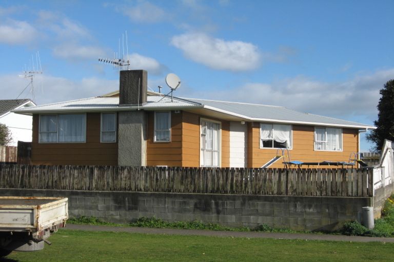 Photo of property in 24 Kinross Street, Levin, 5510