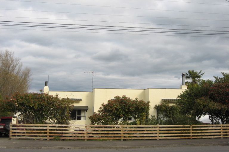 Photo of property in 41 Waverley Street, Waipawa, 4210