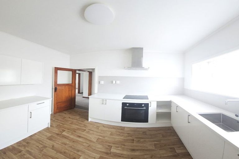 Photo of property in 9 The Quadrant, Miramar, Wellington, 6022