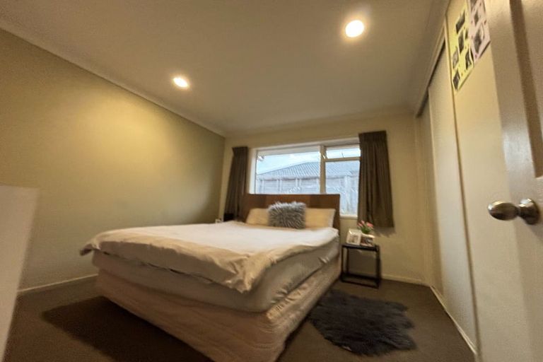 Photo of property in 12 Max Short Drive, Pukekohe, 2120