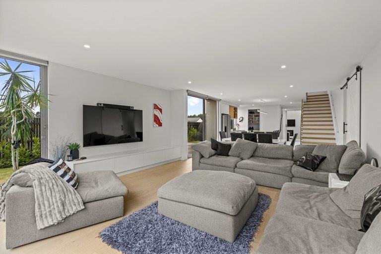 Photo of property in 69 Tulett Park Drive, Casebrook, Christchurch, 8051