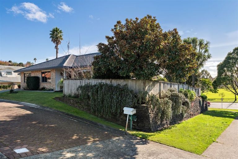 Photo of property in 6 Oteki Park Drive, Welcome Bay, Tauranga, 3112