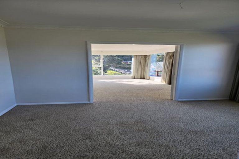 Photo of property in 2 View Road, Houghton Bay, Wellington, 6023