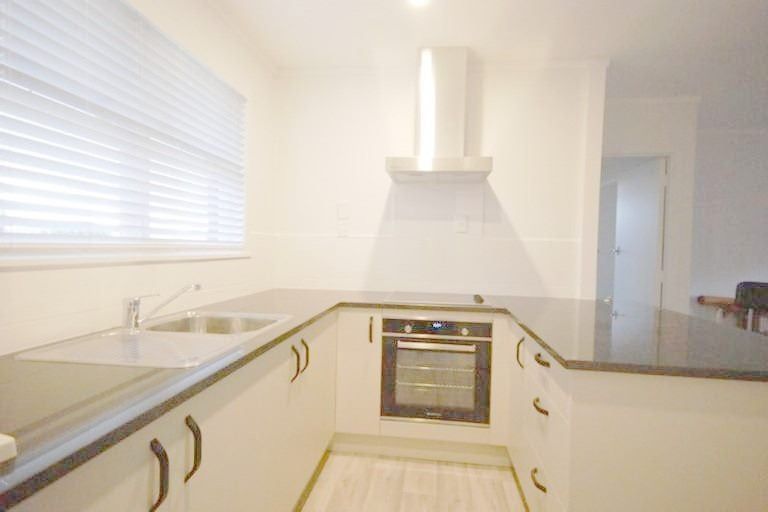 Photo of property in 1/129 Penrose Road, Mount Wellington, Auckland, 1060