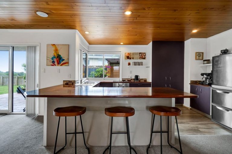 Photo of property in 8 Ellesmere Avenue, Bell Block, New Plymouth, 4312