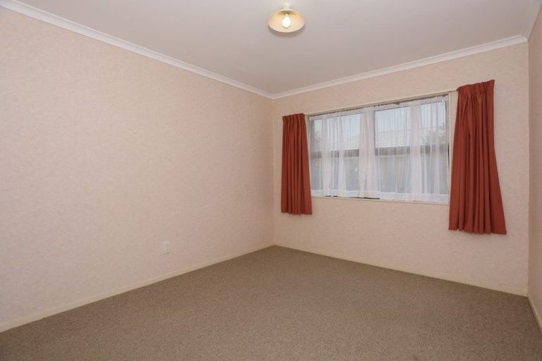 Photo of property in 28 Parnell Heights Drive, Kelvin Grove, Palmerston North, 4414