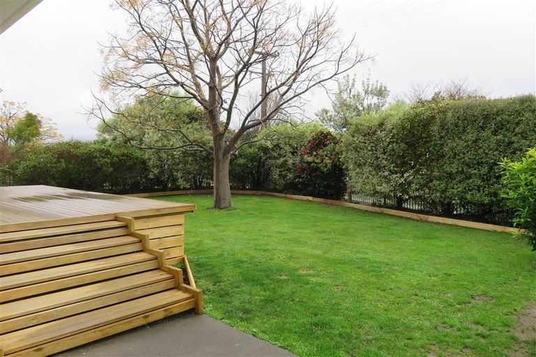 Photo of property in 8 Lipscombe Crescent, Havelock North, 4130