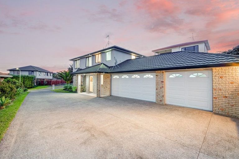 Photo of property in 6 Coral Court, Gulf Harbour, Whangaparaoa, 0930