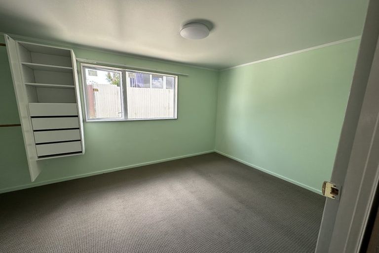 Photo of property in 91a Gossamer Drive, Pakuranga Heights, Auckland, 2010