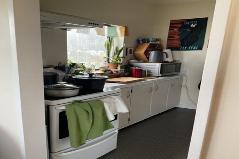 Photo of property in Hobson Court Flats, 69/70 Hobson Street, Thorndon, Wellington, 6011