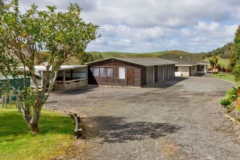 Photo of property in 648 Haruru Road, Kaukapakapa, 0873