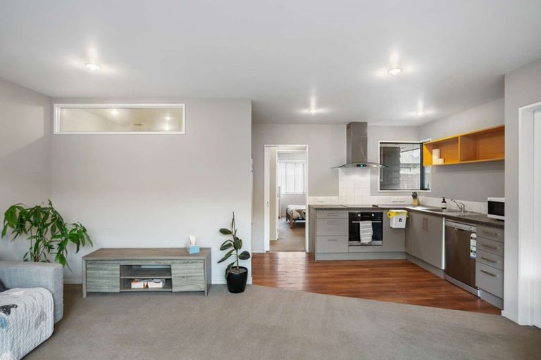 Photo of property in 4/13 Elizabeth Street, Riccarton, Christchurch, 8011