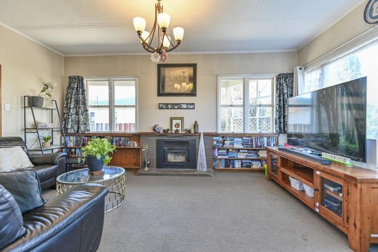 Photo of property in 107 Mcleod Street, Camberley, Hastings, 4120