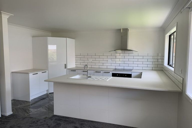 Photo of property in 19 Mill Street, Marton, 4710