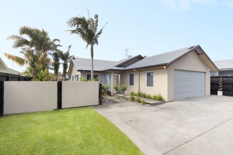 Photo of property in 23a Kentia Avenue, Mount Maunganui, 3116