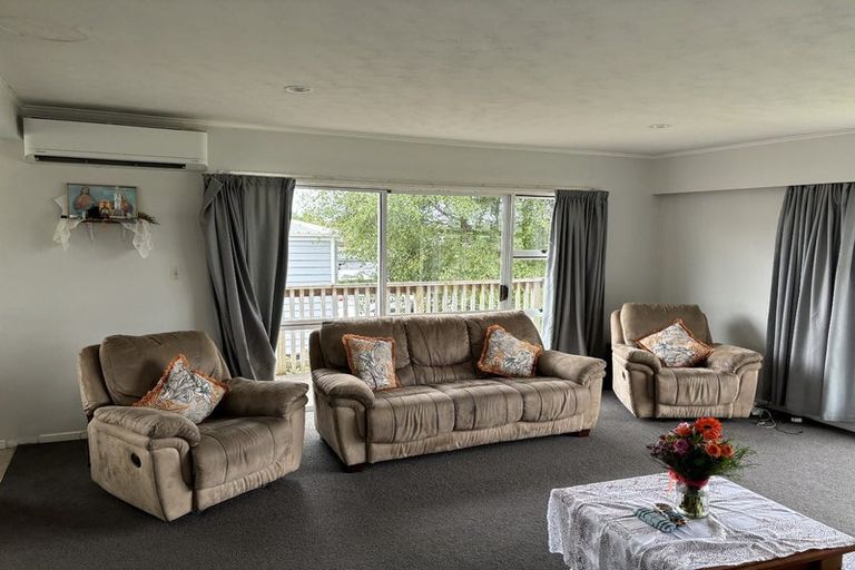 Photo of property in 12 Clifford Street, Morrinsville, 3300