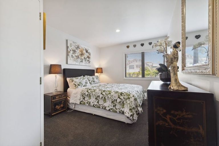 Photo of property in 20b Fulford Street, New Plymouth, 4310
