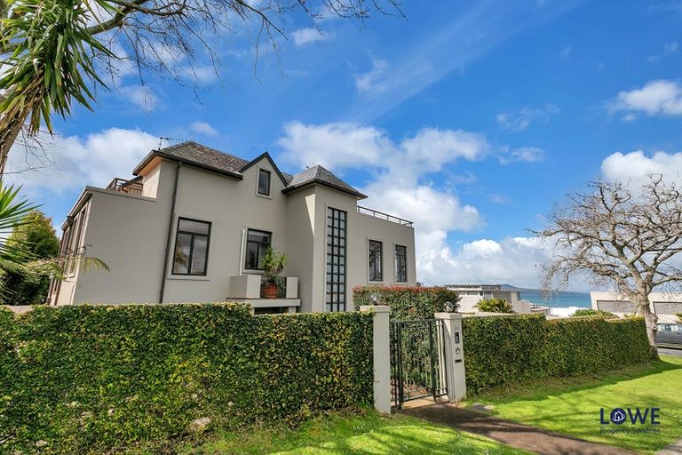 Photo of property in 1a Bournemouth Terrace, Murrays Bay, Auckland, 0630