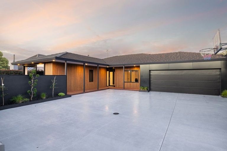 Photo of property in 36 Delamare Road, St Andrews, Hamilton, 3200