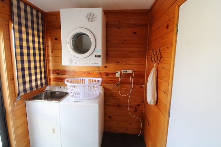 Photo of property in 550 Matarangi Drive, Matarangi, Whitianga, 3592