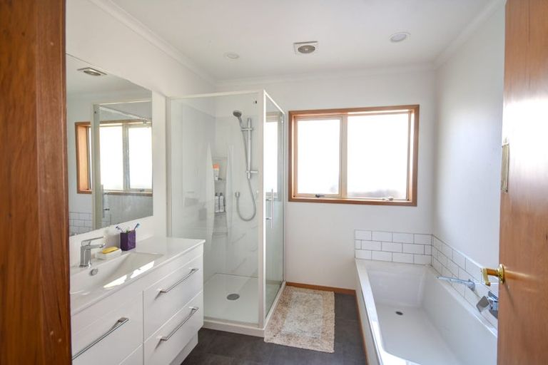 Photo of property in 11 Magazine Road, Mosgiel, 9092